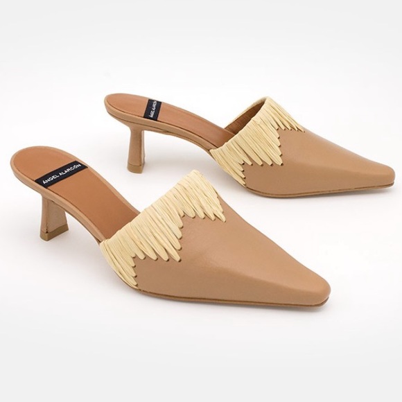 Angel Alarcon GRABLE size 39 / US 8 beige heeled pointed toe mule made in Spain - Picture 2 of 6